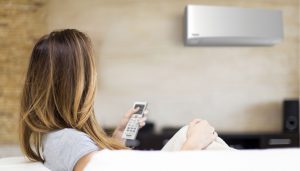al momento de su instalación toma en cuenta las dimensiones del lugar, la altura, el nivel de los muebles,