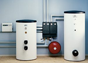Las bombas de calor tambien trabajan en combinación con calentadores como las caldera de condensación, radiadores, suelo radiante, fan coils; entre otros sistemas de calefacción, esa versatilidad la convierte en un sistema eficiente